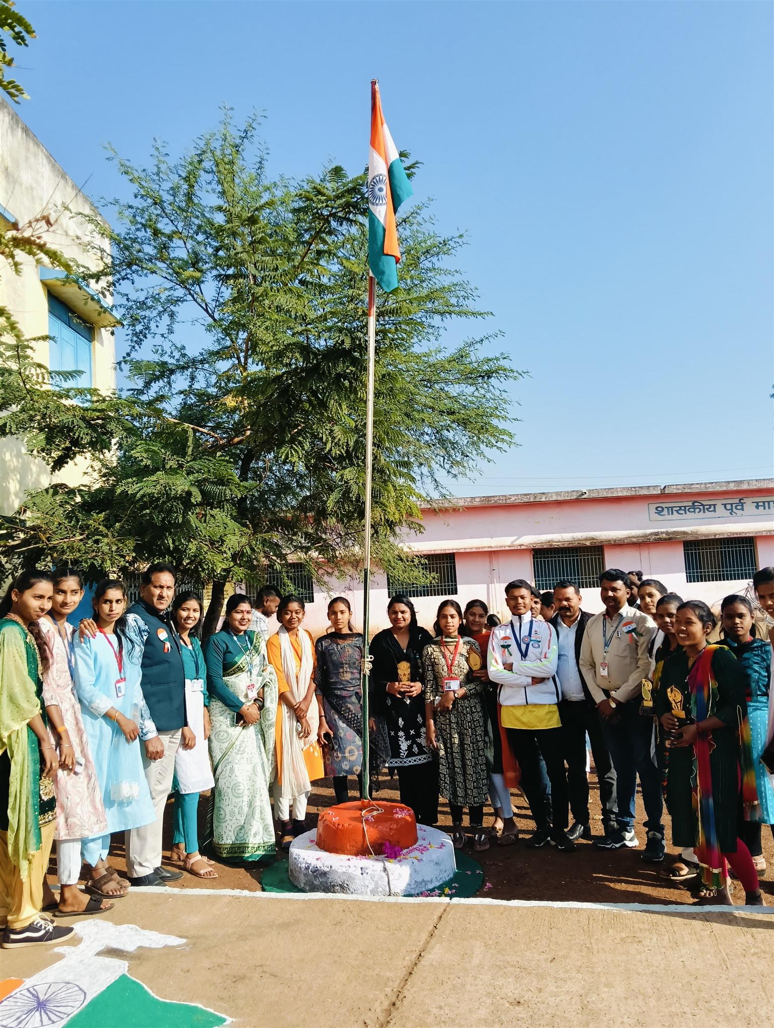गढ़तंत्र दिवस 